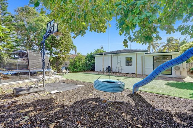 775 81st Street, Miami Beach, FL 33141