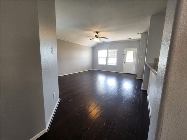 9002 Saint Laurent Lane, Houston, TX 77044