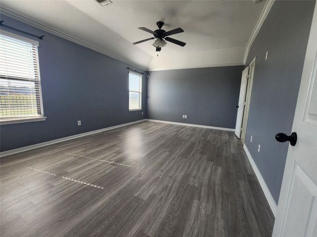9002 Saint Laurent Lane, Houston, TX 77044