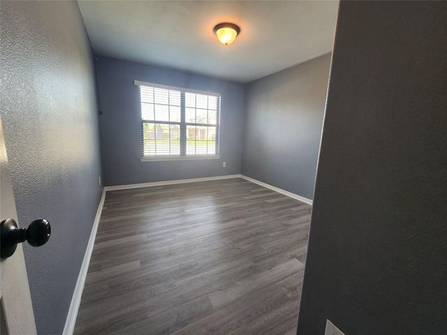 9002 Saint Laurent Lane, Houston, TX 77044