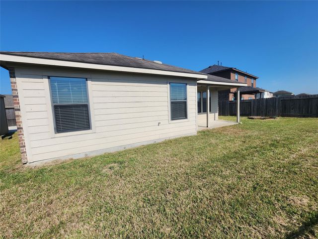 9002 Saint Laurent Lane, Houston, TX 77044