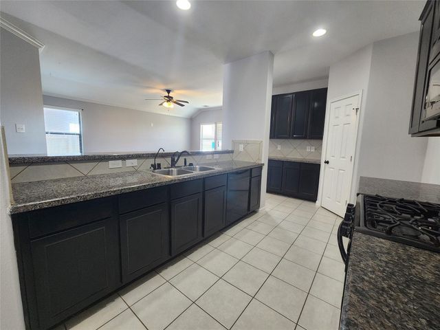 9002 Saint Laurent Lane, Houston, TX 77044