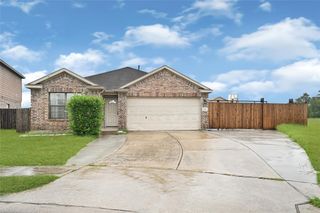 9002 Saint Laurent Lane, Houston, TX 77044