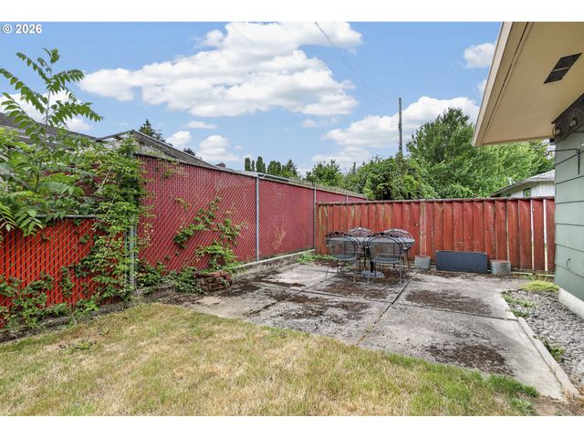 3210 Se SHERRETT St, Milwaukie, OR 97222