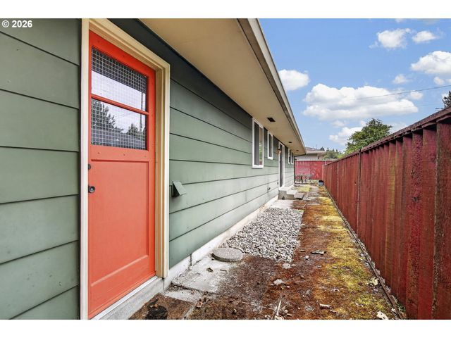 3210 Se SHERRETT St, Milwaukie, OR 97222