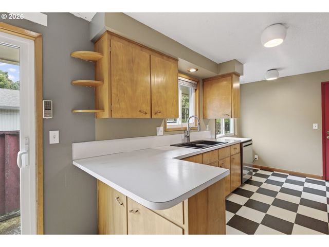 3210 Se SHERRETT St, Milwaukie, OR 97222