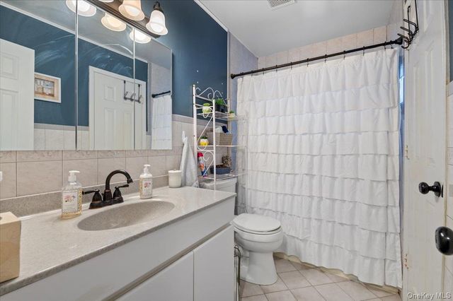 1131 Udall Road, Bay Shore, NY 11706