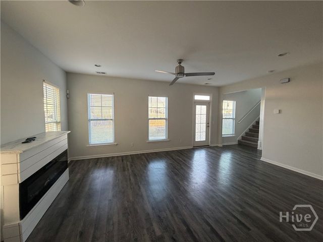 7 Mirror Lake Drive, Port Wentworth, GA 31407