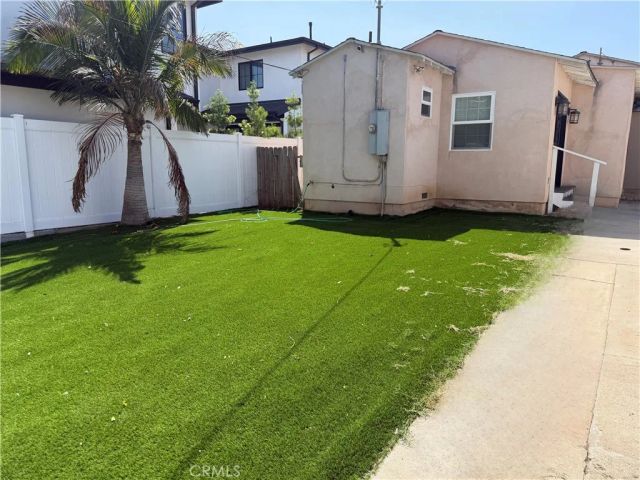 2449 23rd Street, Santa Monica, CA 90405
