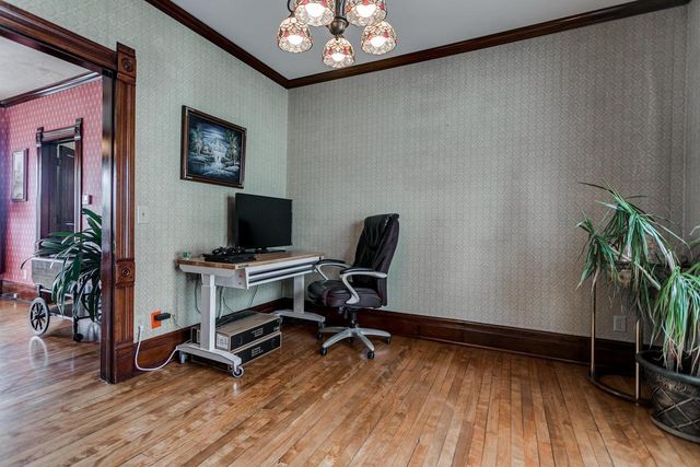 327 W MAIN STREET, Hortonville, WI 54944