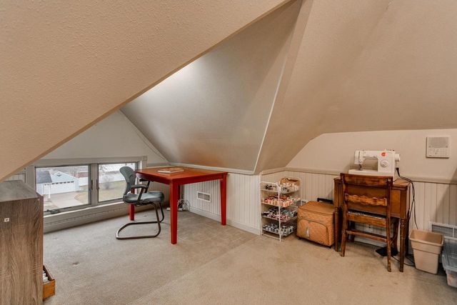 327 W MAIN STREET, Hortonville, WI 54944