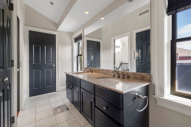 651 E 3rd Street 2, Boston, MA 02127