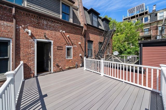 651 E 3rd Street 2, Boston, MA 02127