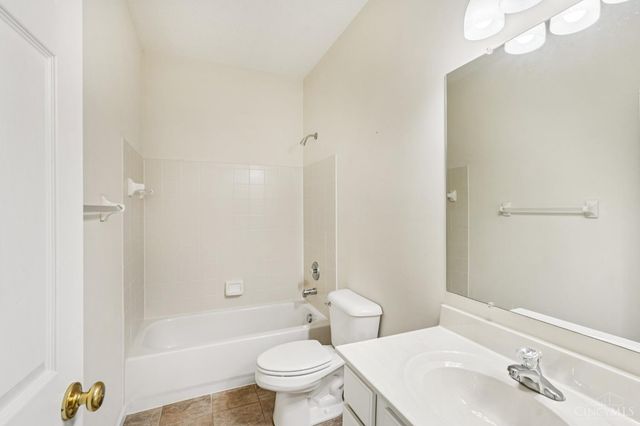 3871 Heritage Pointe Boulevard, Deerfield Twp., OH 45040