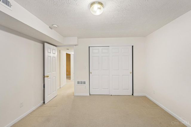 3871 Heritage Pointe Boulevard, Deerfield Twp., OH 45040