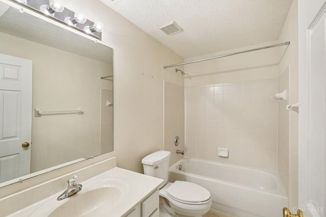 3871 Heritage Pointe Boulevard, Deerfield Twp., OH 45040