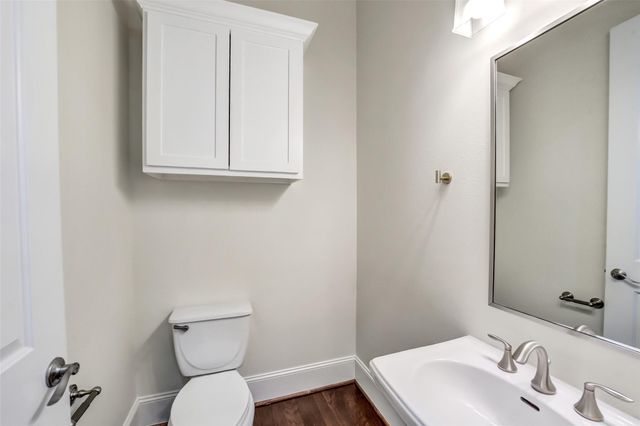5526 Darling Street C, Houston, TX 77007