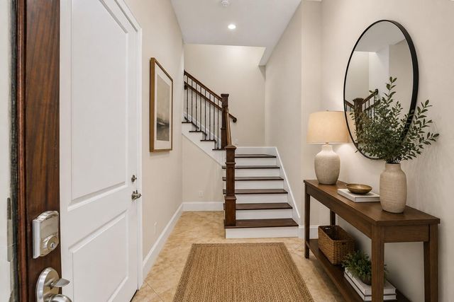 5526 Darling Street C, Houston, TX 77007