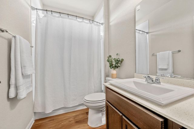 1701 Logan DR 32, Round Rock, TX 78664