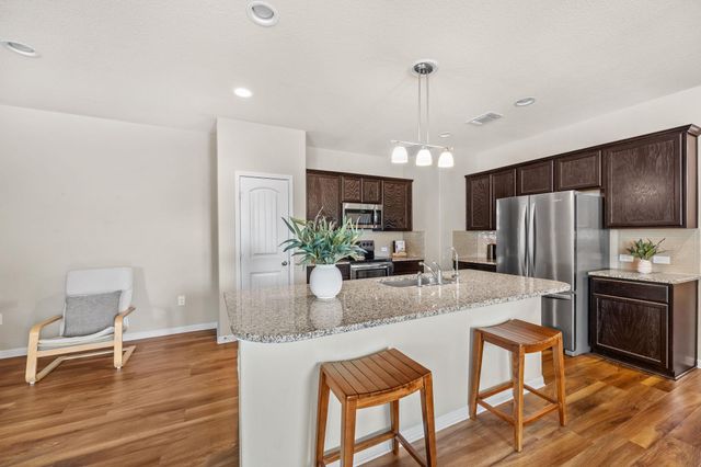 1701 Logan DR 32, Round Rock, TX 78664