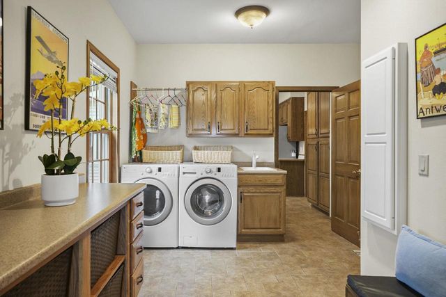 1606 Chadsworth Drive, Sun Prairie, WI 53590