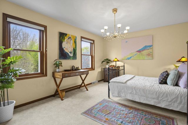 1606 Chadsworth Drive, Sun Prairie, WI 53590