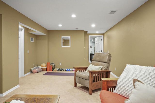 1606 Chadsworth Drive, Sun Prairie, WI 53590