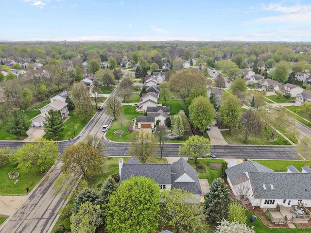1606 Chadsworth Drive, Sun Prairie, WI 53590