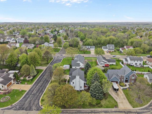 1606 Chadsworth Drive, Sun Prairie, WI 53590