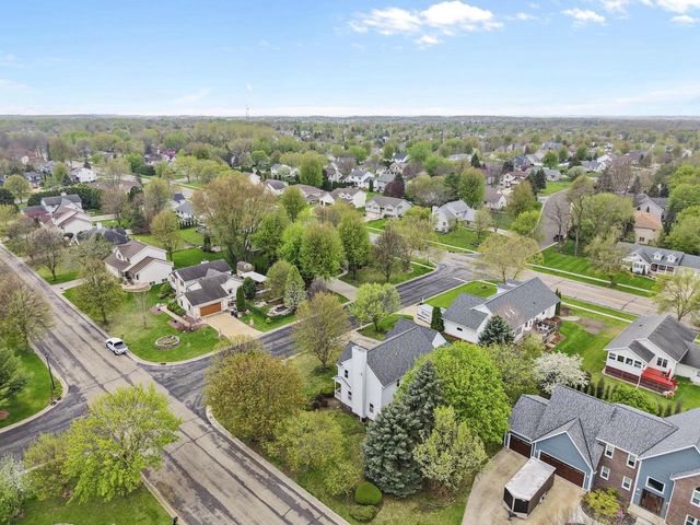 1606 Chadsworth Drive, Sun Prairie, WI 53590