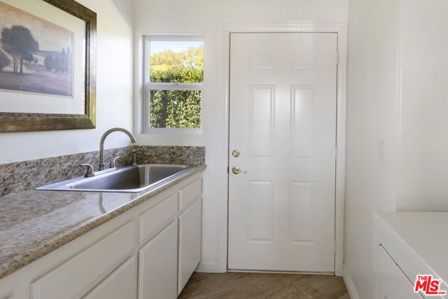 1505 Briarcroft Road, Claremont, CA 91711