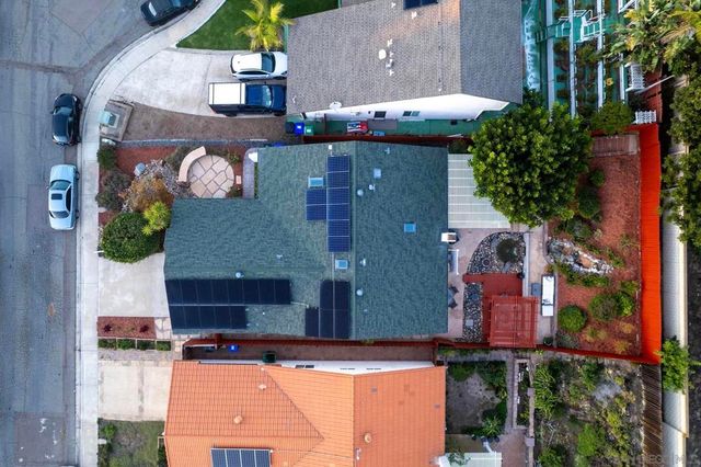 2767 Lancha St, San Diego, CA 92111