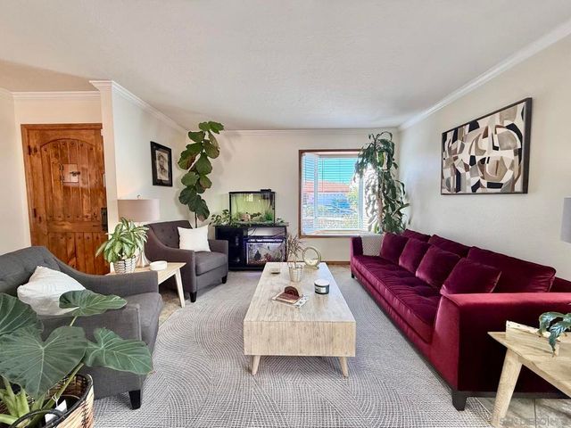 2767 Lancha St, San Diego, CA 92111