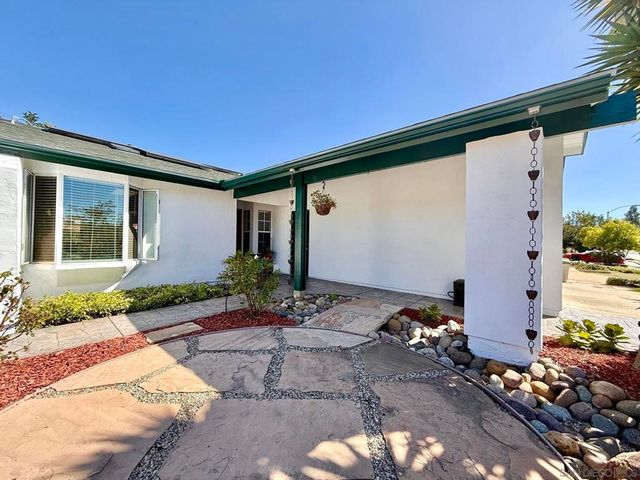 2767 Lancha St, San Diego, CA 92111