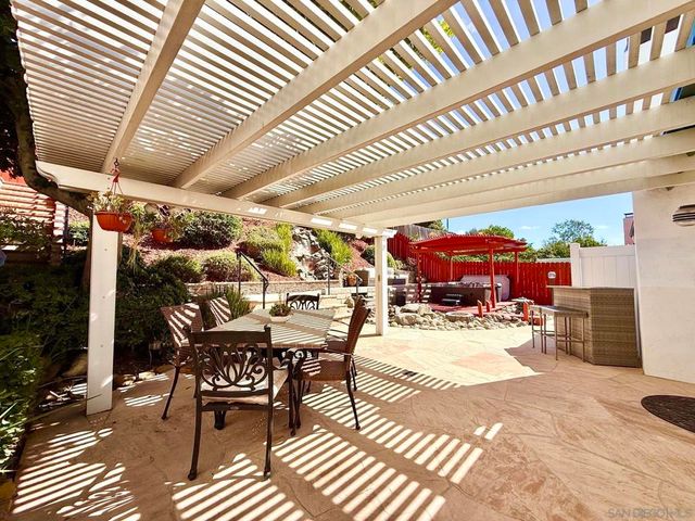 2767 Lancha St, San Diego, CA 92111