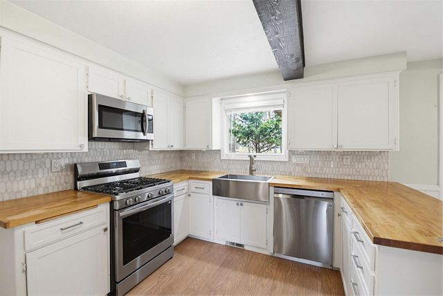 4417 INDIAN TRAIL, Green Bay, WI 54313