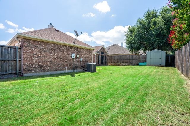 3019 Saint Amanda Drive, Mansfield, TX 76063