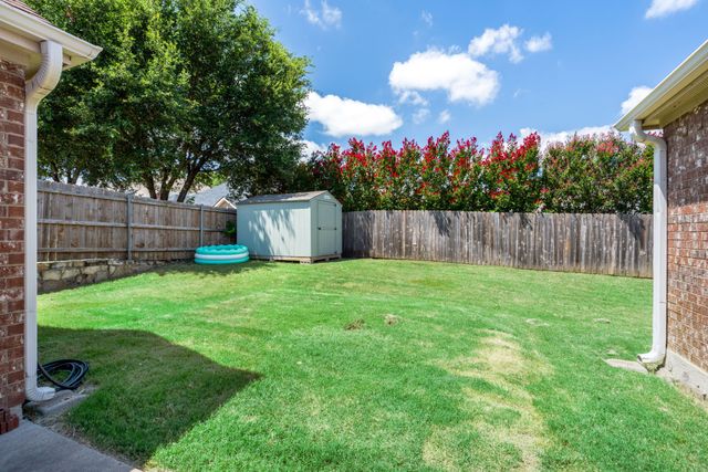 3019 Saint Amanda Drive, Mansfield, TX 76063