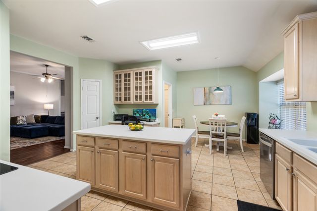 3019 Saint Amanda Drive, Mansfield, TX 76063