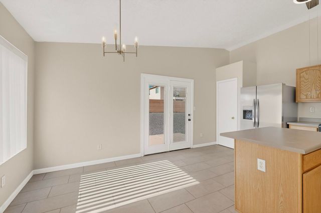 265 Black Hat Avenue SW, Los Lunas, NM 87031