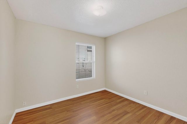 265 Black Hat Avenue SW, Los Lunas, NM 87031