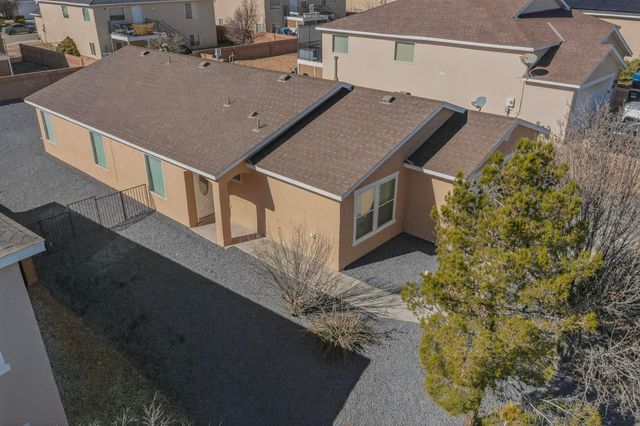 265 Black Hat Avenue SW, Los Lunas, NM 87031