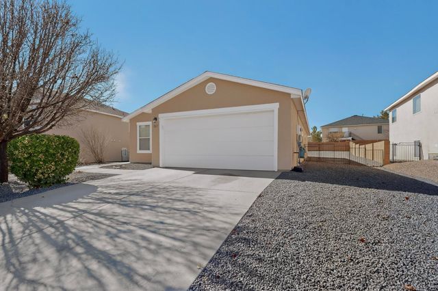 265 Black Hat Avenue SW, Los Lunas, NM 87031