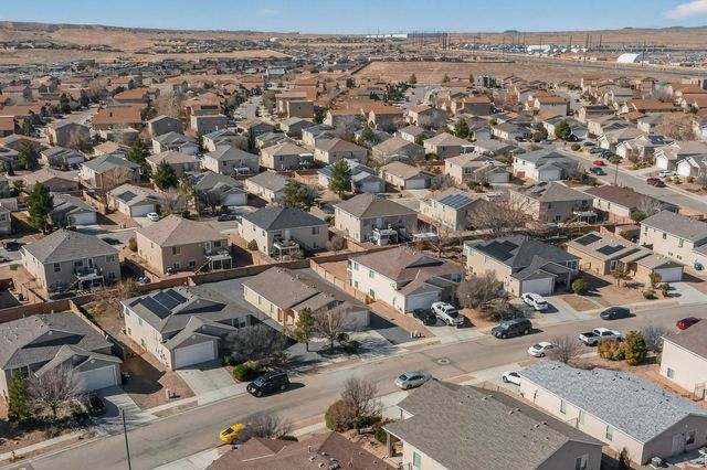 265 Black Hat Avenue SW, Los Lunas, NM 87031