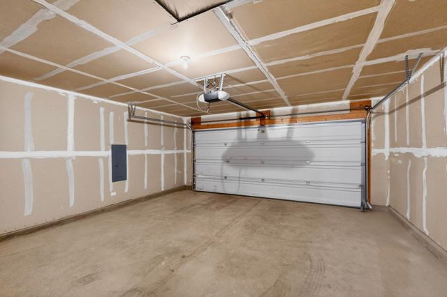 265 Black Hat Avenue SW, Los Lunas, NM 87031