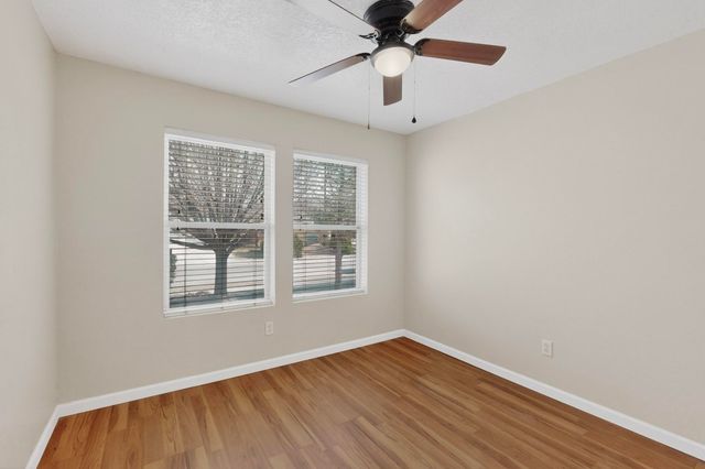 265 Black Hat Avenue SW, Los Lunas, NM 87031