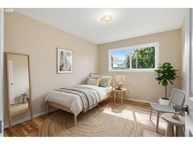 8723 N CHASE Ave, Portland, OR 97217