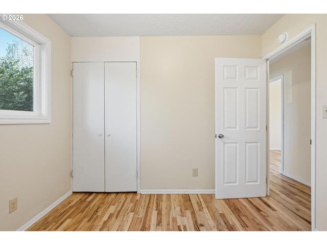 8723 N CHASE Ave, Portland, OR 97217