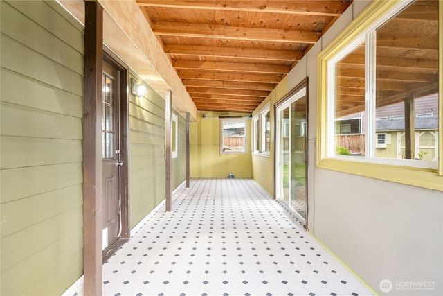 27054 235th Court SE, Maple Valley, WA 98038