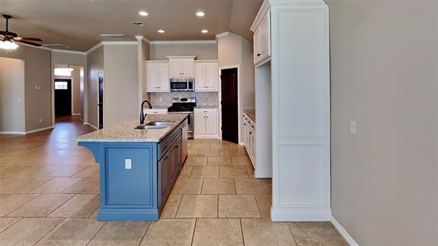 701 Abilene Way, Yukon, OK 73099